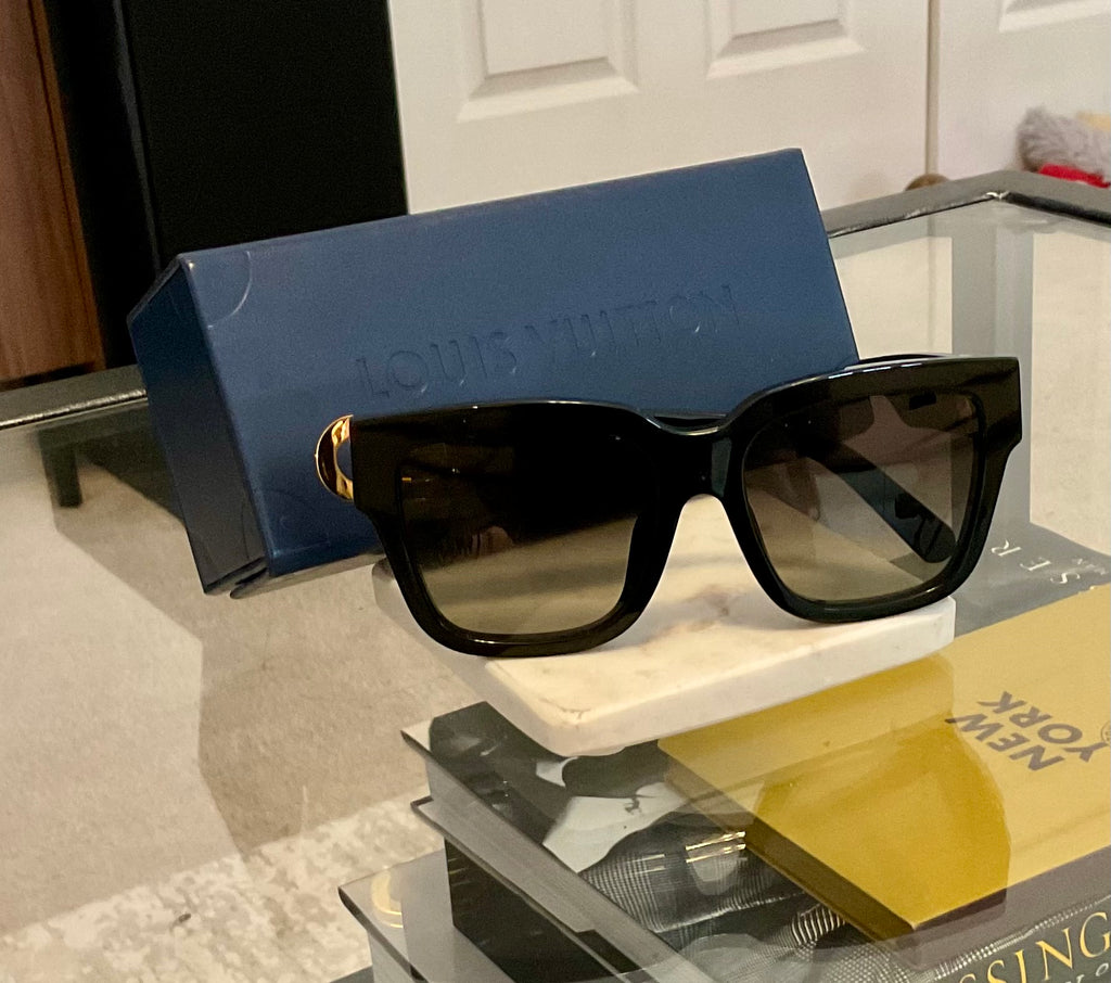 Louis Vuitton Oversized LV Logo Square Sunglasses – Black & Gold