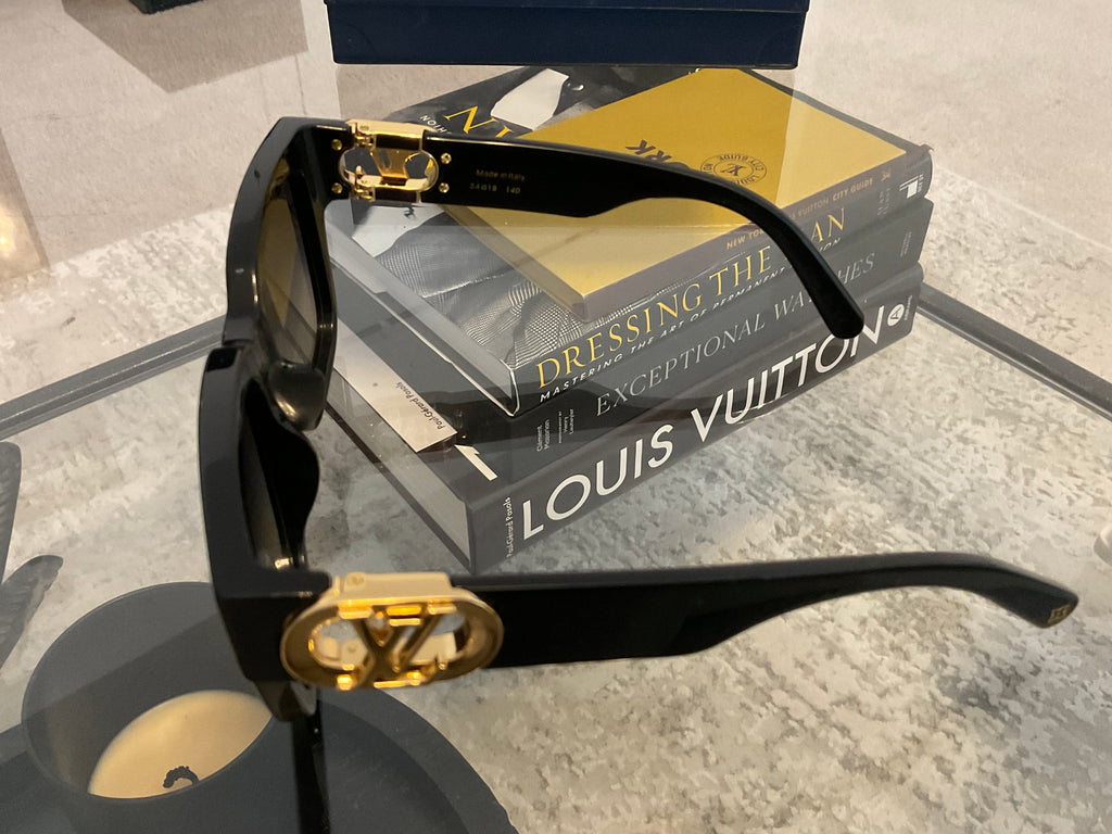 Louis Vuitton Oversized LV Logo Square Sunglasses – Black & Gold